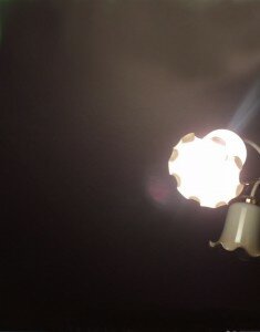 Свет от лампы накаливания